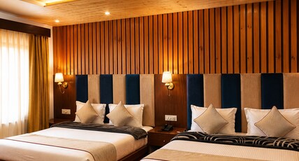 Hotel Yoga Badrinath Dham Room Type - Premium Quad Room