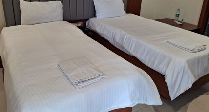 Hotel Tej Grand Room Type - 2 Bed Compact Room