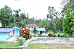Dharini Dhama Homestay
