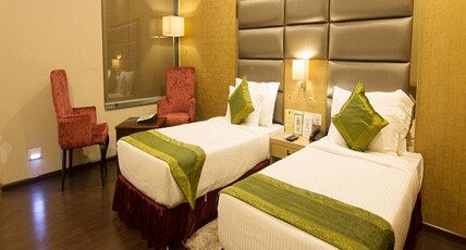Hotel KC Manor Room Type - Executive Room With Twin Bed