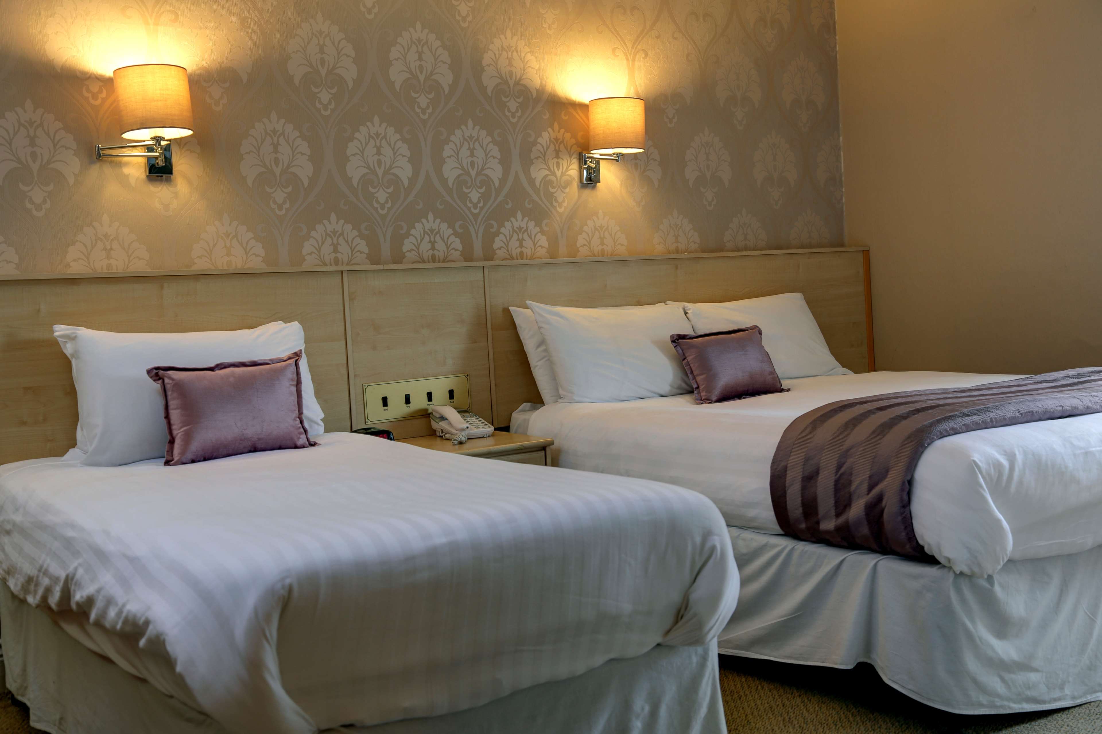 Best Western New Kent Hotel - Tap to explore photos