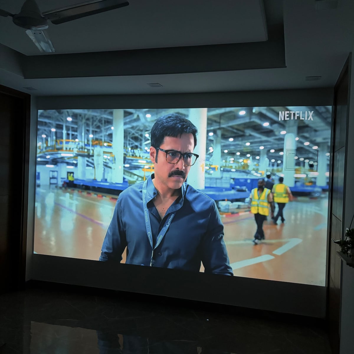 Heavenly Homes 3 - Stylish 1BHK with Projector - Tap to explore photos