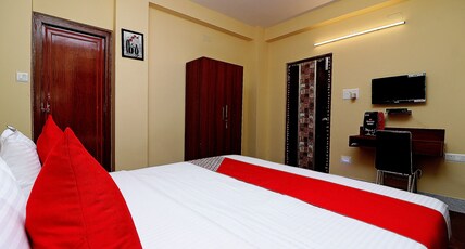 Hotel O A Retro Room Type - Classic