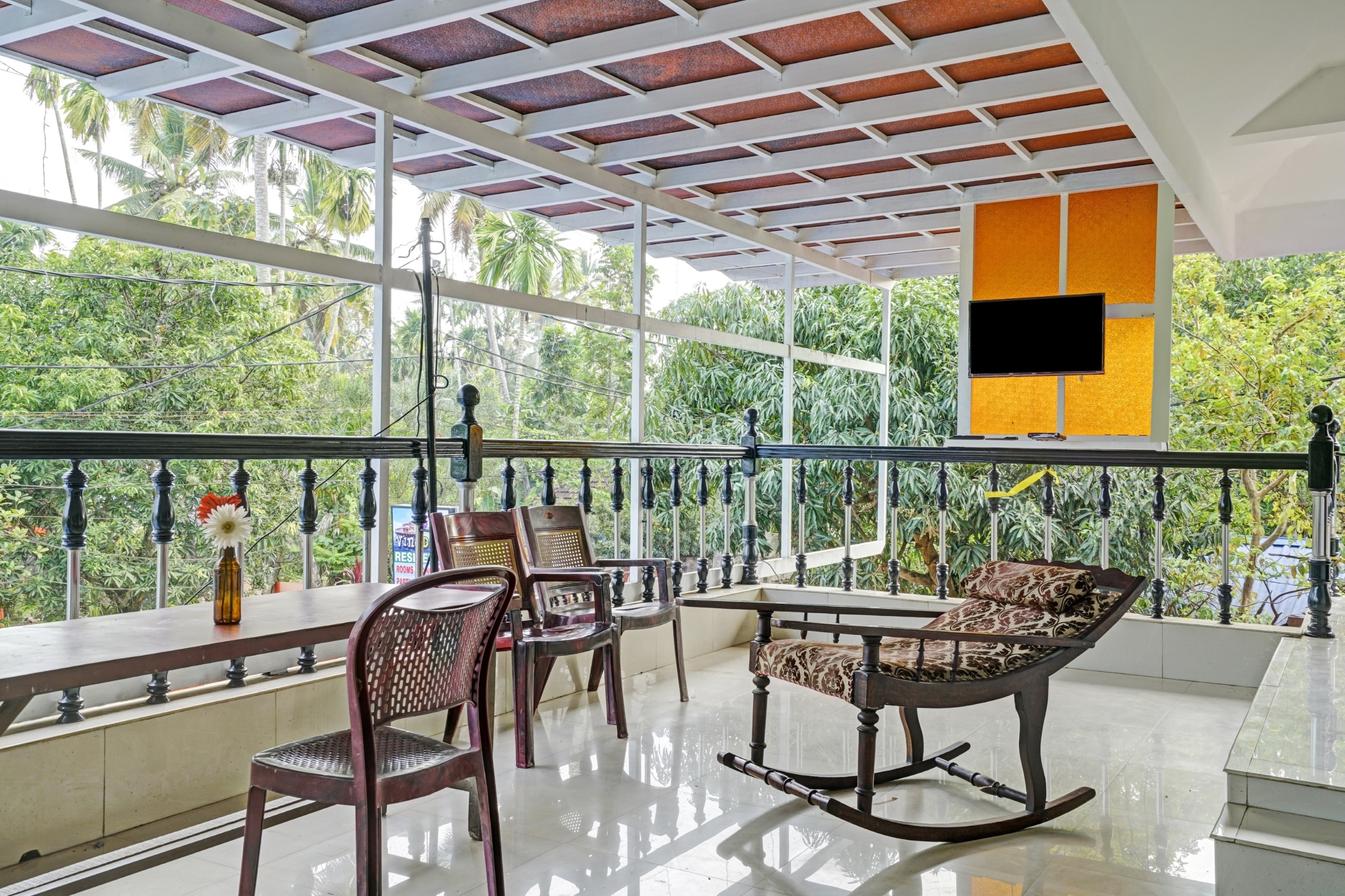 SPOT ON Vinodam Residency - Tap to explore photos
