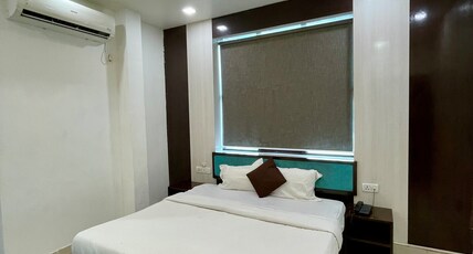 Hotel Komal Palace Anand Nagar Room Type - Double Room