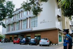 Hotel Devaragam by KP Namboodiris