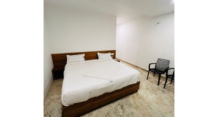 MID TOWN RESIDENCY (LODGE) Room Type - Suite Room
