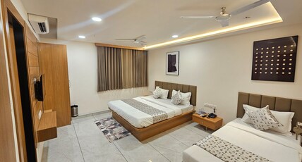 HOTEL VISTARA LUXE Room Type - TRIPLE ROOM