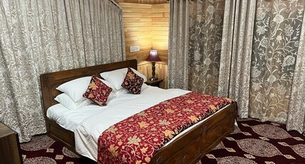 Garden of Eden | Next to Dal Lake Room Type - Deluxe Room