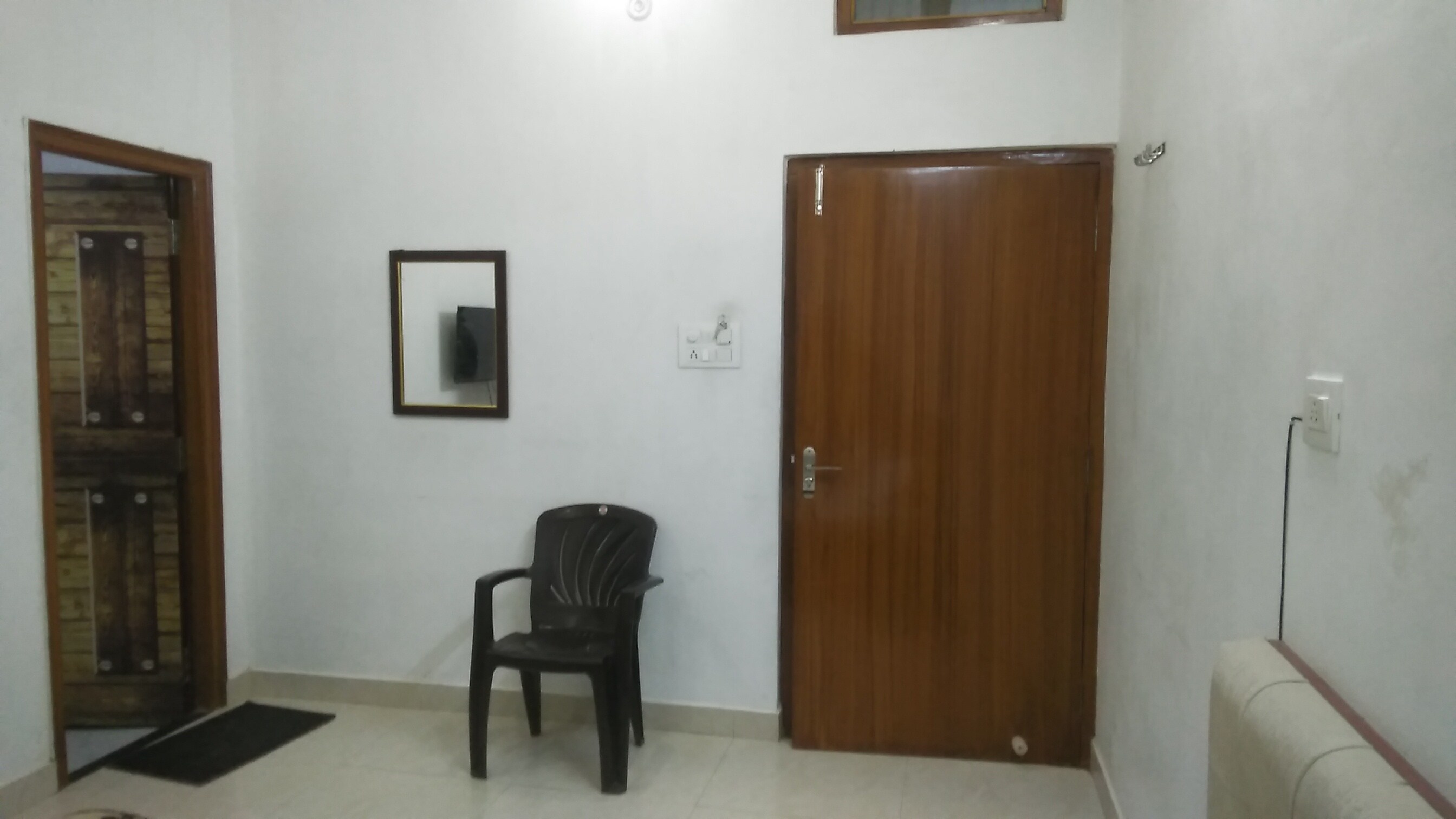 Hotel Devansh Inn - Tap to explore photos