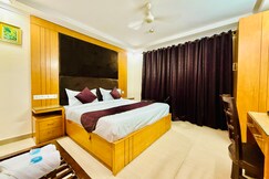 The Luxe JPM Bed & Breakfast