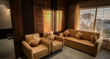 Hotel Shanti Inn Room Type - Royal Suite 2-BED