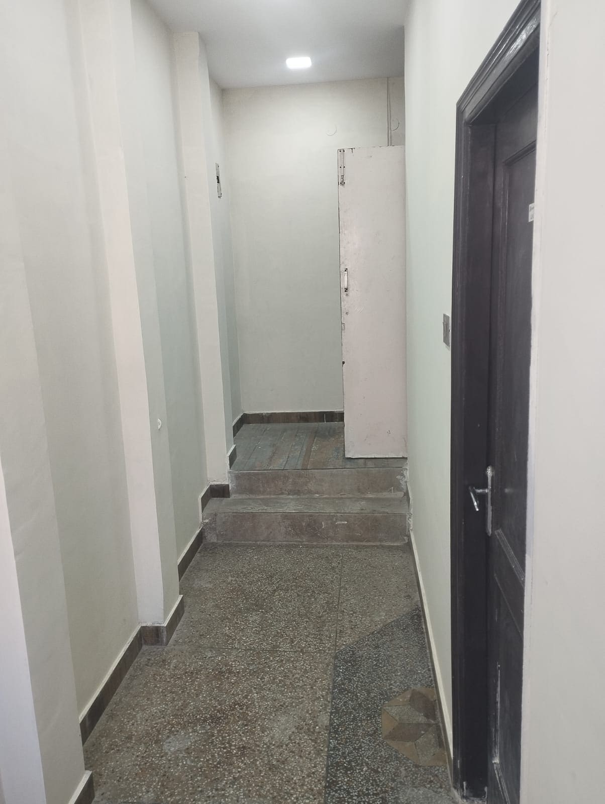 Rekha Cottage | Dorms & Rooms - Tap to explore photos