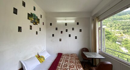 The Himalayan Kitchen - Cafe & Rooms Room Type - Bedroom 1 with Mountain View 