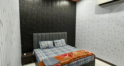 Hotel Leo Room Type - Deluxe Room