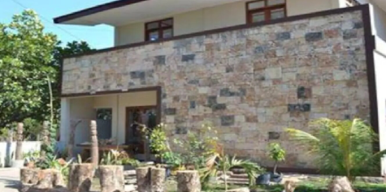 KOPA'S LODGING - Tap to explore photos