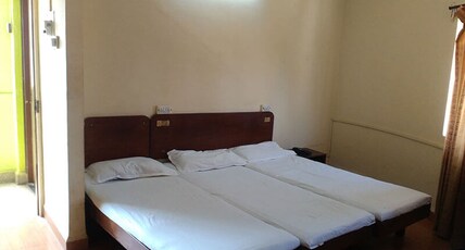 Hotel Rukmini Room Type - Ac Deluxe 2 Bed