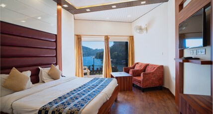 KMVN Naukuchiyatal Room Type - Deluxe Room