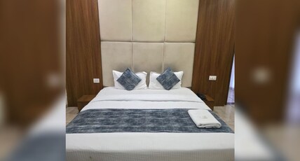 Hotel Right Choice Room Type - Deluxe Room