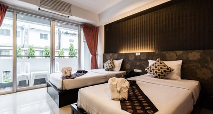 7Q Patong Beach Hotel Room Type - Deluxe Room - Twin with Balcony