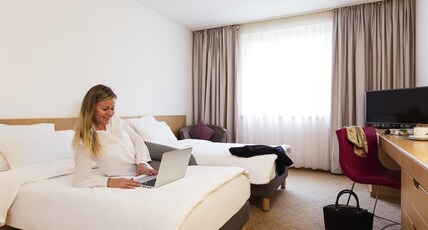 Novotel Duesseldorf City West (Seestern) Room Type - Standard room with TWIN - bed