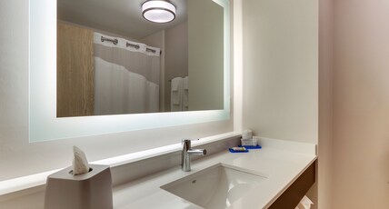 Holiday Inn Express & Suites CORBIN Room Type - 2 Double Beds Standard