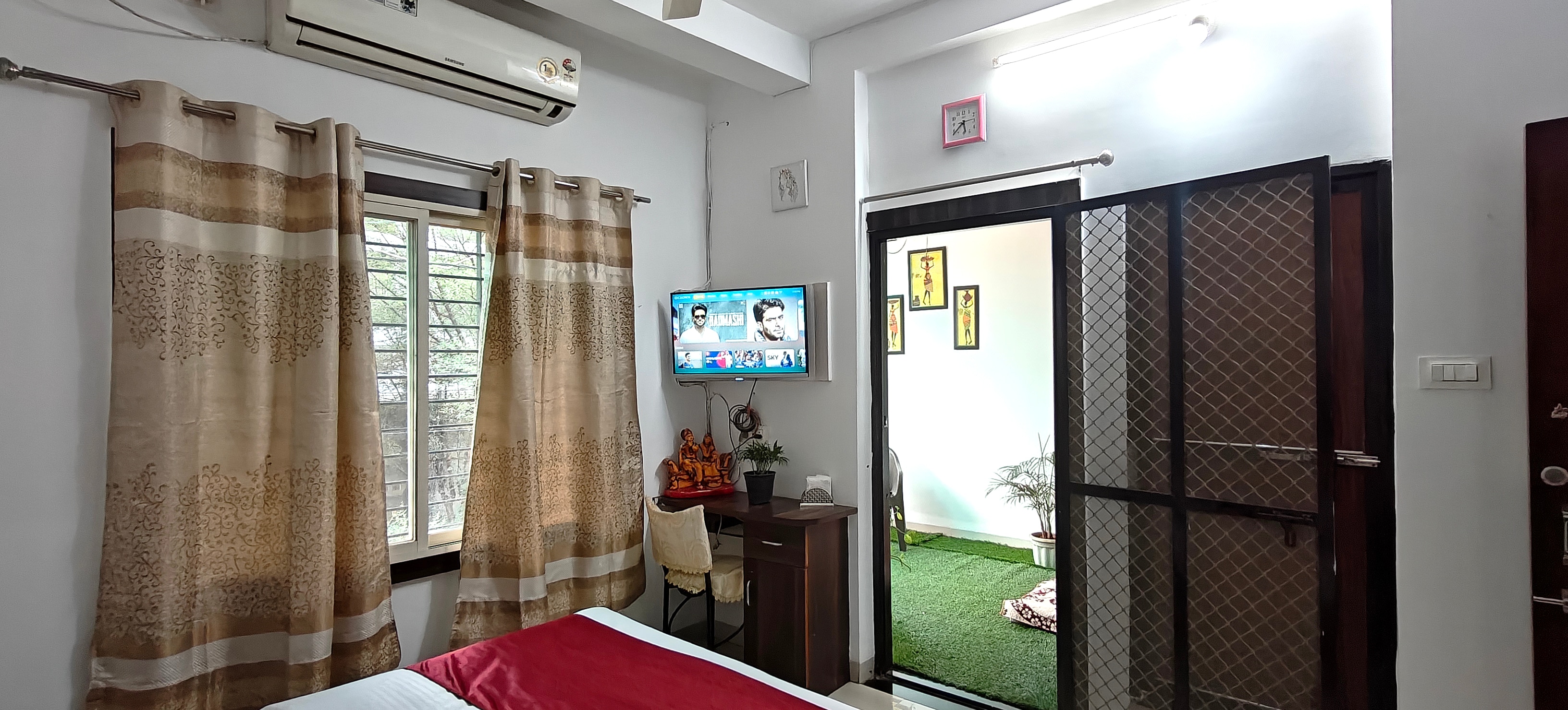 Kanakdhara homestay - Tap to explore photos