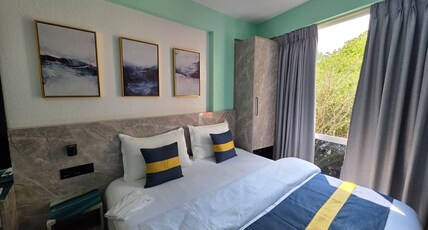 TOUR INN Room Type - DELUXE ROOM