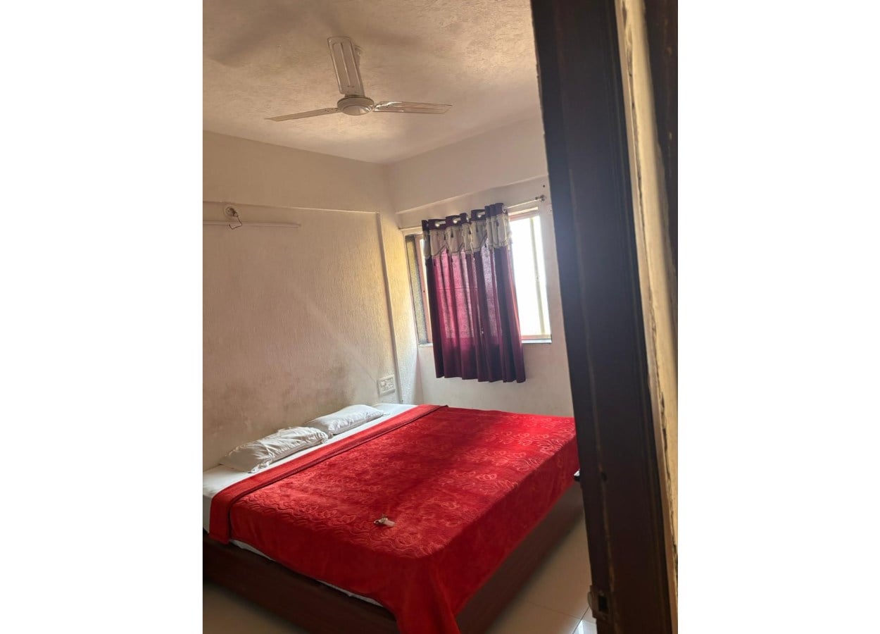 LATANAND RESIDENCY - Tap to explore photos