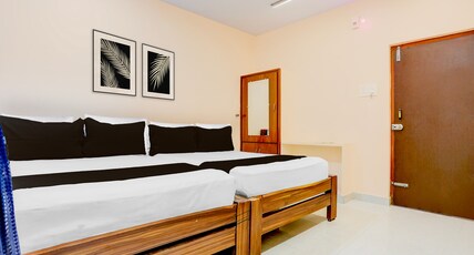 Hotel O Yanam Beach Formerly TNR Residency Room Type - Classic with Balcony