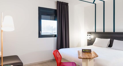 ibis Styles Rouen Val De Reuil Room Type - Standard room with one double bed