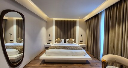 Rega Irman Luxury, Srinagar Room Type - Standard Room