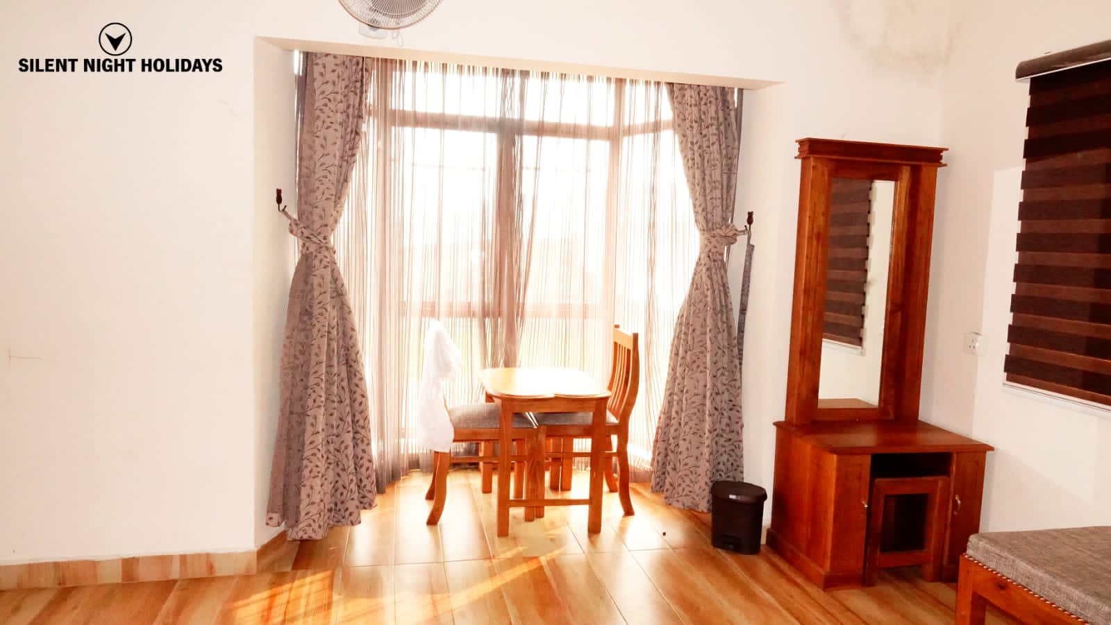 Silent Night - Tap to explore photos