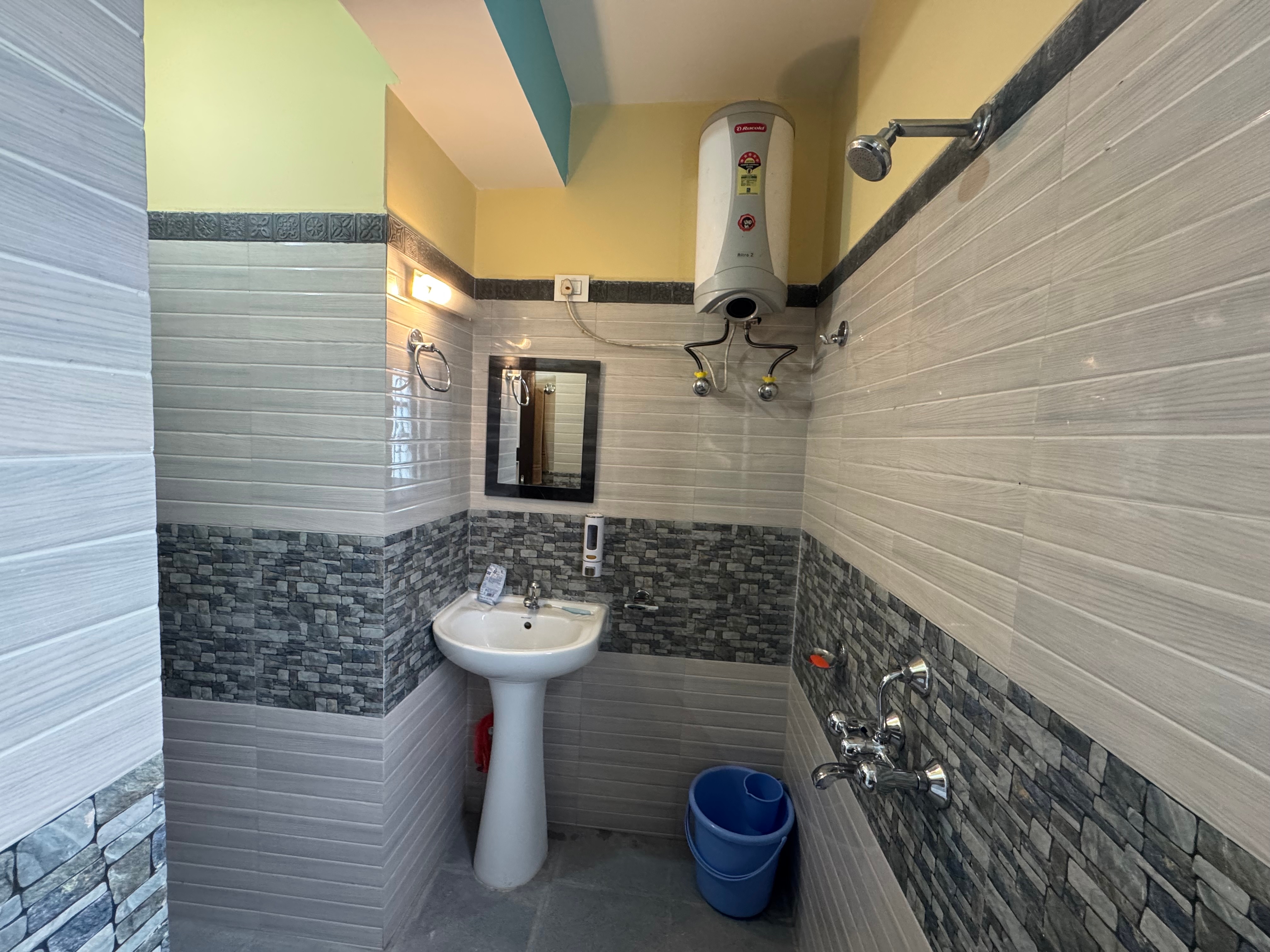 Mudhingum Homestay - Tap to explore photos