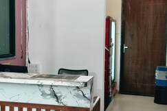 Aayansh hotel