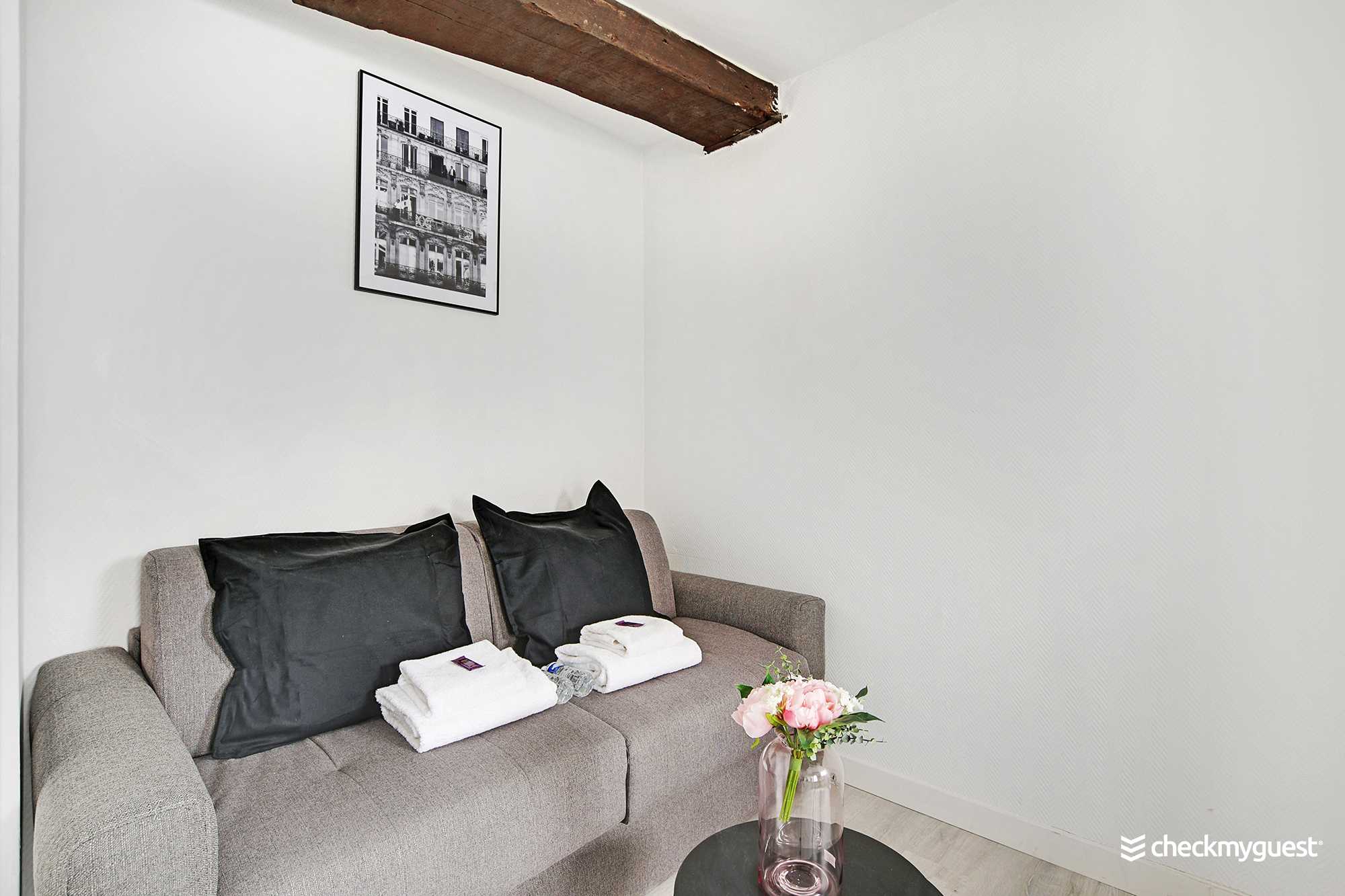 Cosy studio le Marais - Tap to explore photos