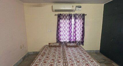 saket Guest house Room Type - Family room with Ac