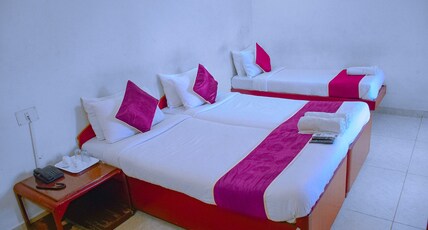 Naksha Tree Hotel Kishore Inn Koyambedu Room Type - Deluxe