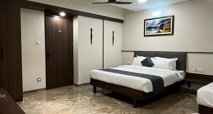 KUBER SUITES Room Type - Indra Suite KUBER SUITES Room Type - Indra Suite
