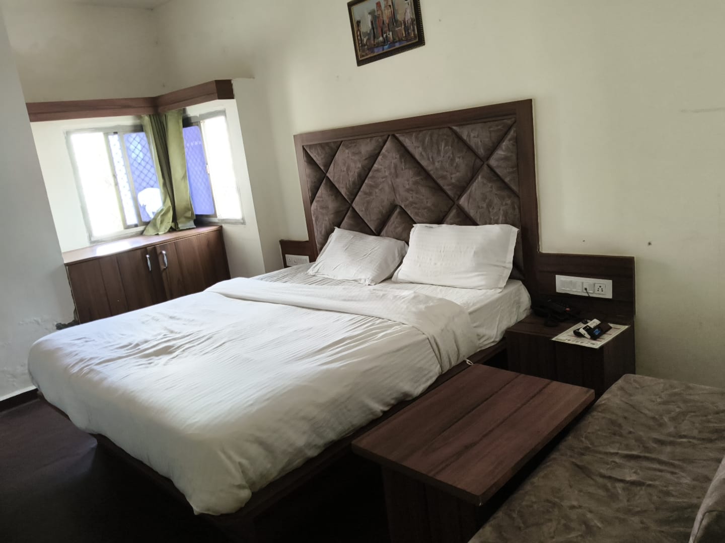 Hotel Swagat Inn CG Road - Tap to explore photos