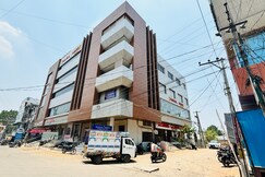 Mangalamurthy Hotels