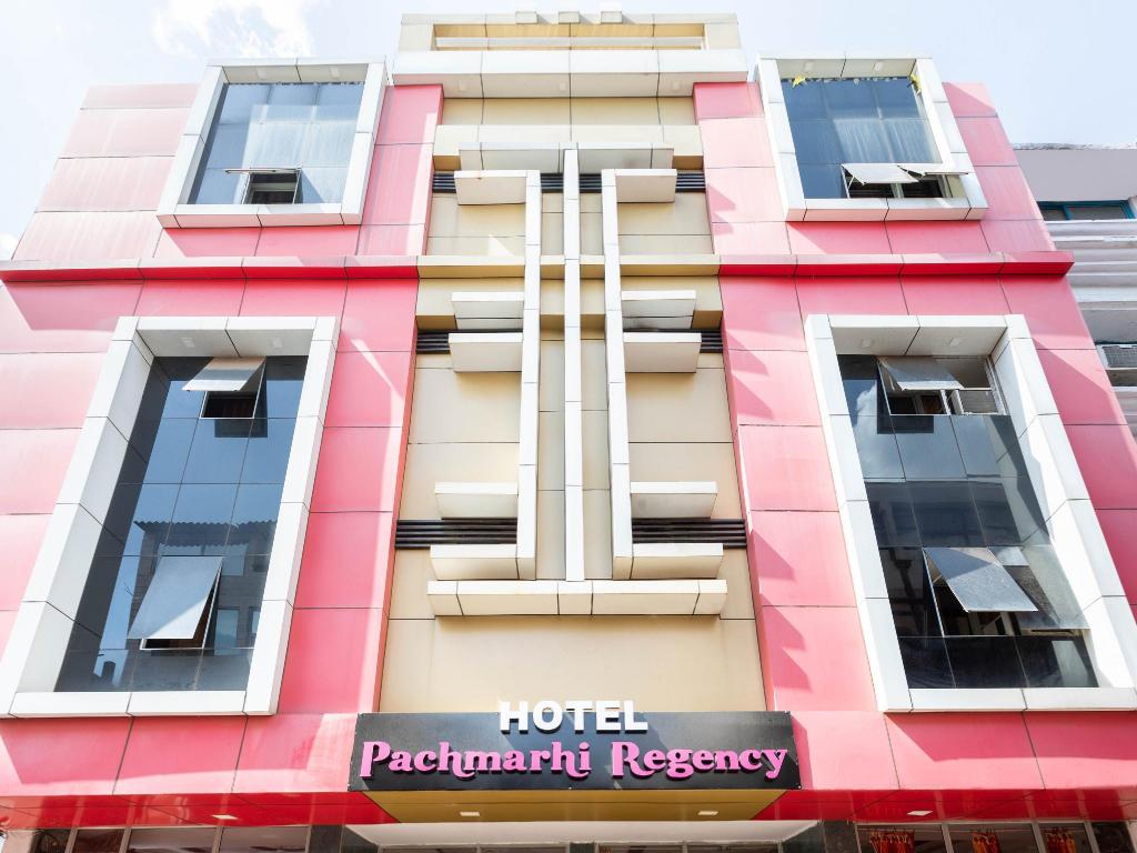 Hotel Pachmarhi Regency - Tap to explore photos