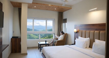DLS Oak Bush Room Type - Premium Room with View