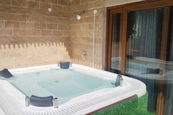 Photos of Dream House 3BHKVilla AC Jacuzzi By HomestayDaddy