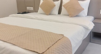 Hotel Shree Inn Room Type - Deluxe Room