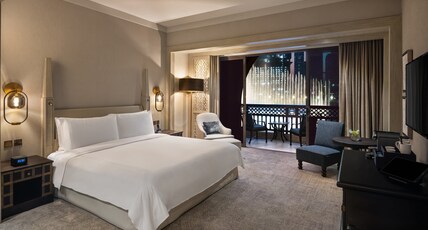 Palace Downtown Room Type - Palace Fountain View Room
