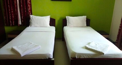 CRIMSON VISTAS Room Type - DELUXE DOUBLE ROOM