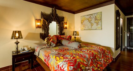 Tropica Bungalow Hotel Room Type - Deluxe Family Room Tropica Bungalow Hotel Room Type - Deluxe Family Room