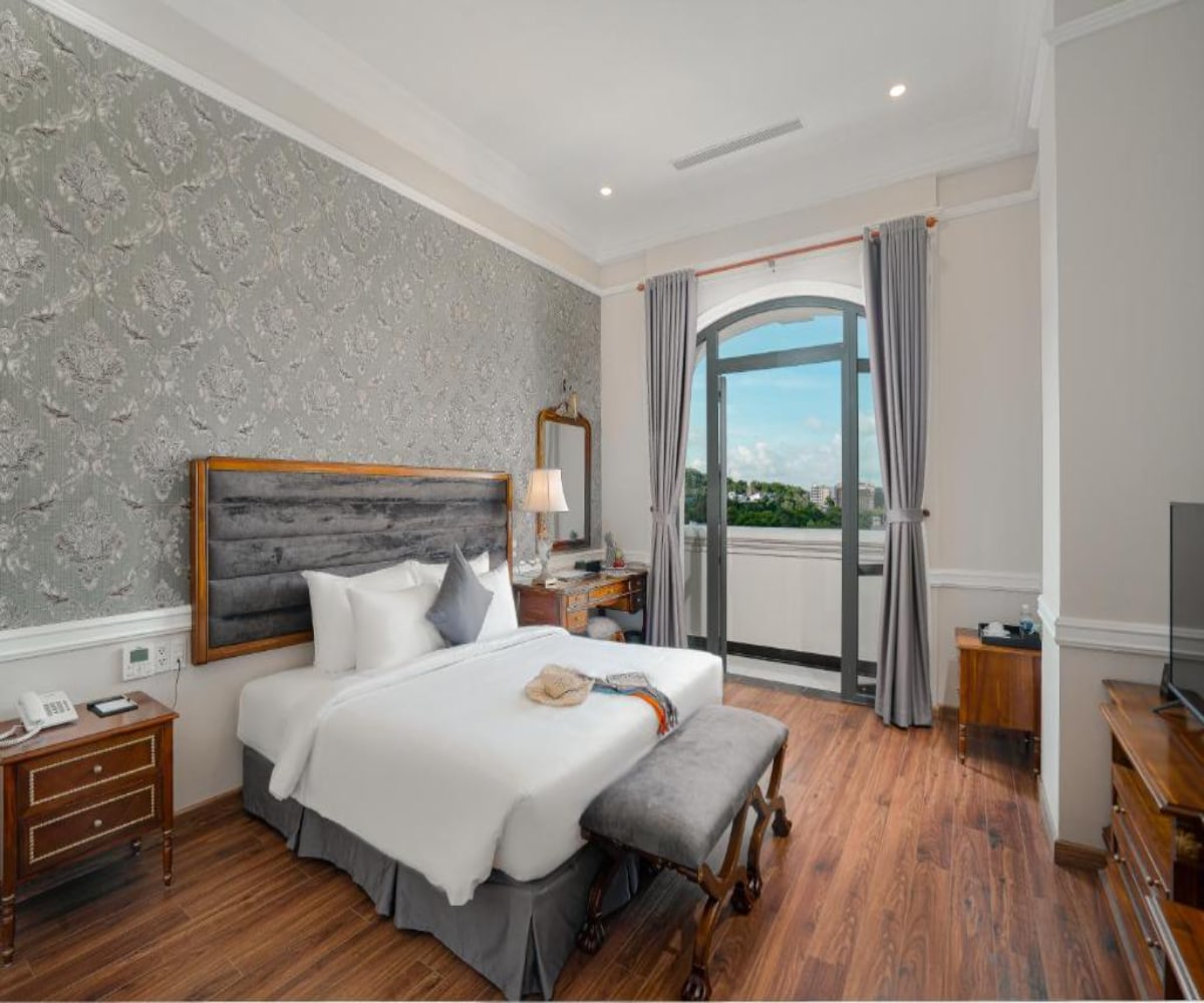 AVS Hotel Phu Quoc - Tap to explore photos