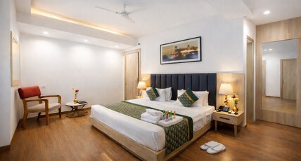 OPO Premier GK2 Room Type - Deluxe Room